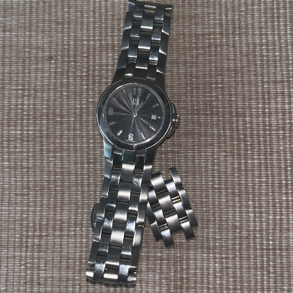 Esq Watch